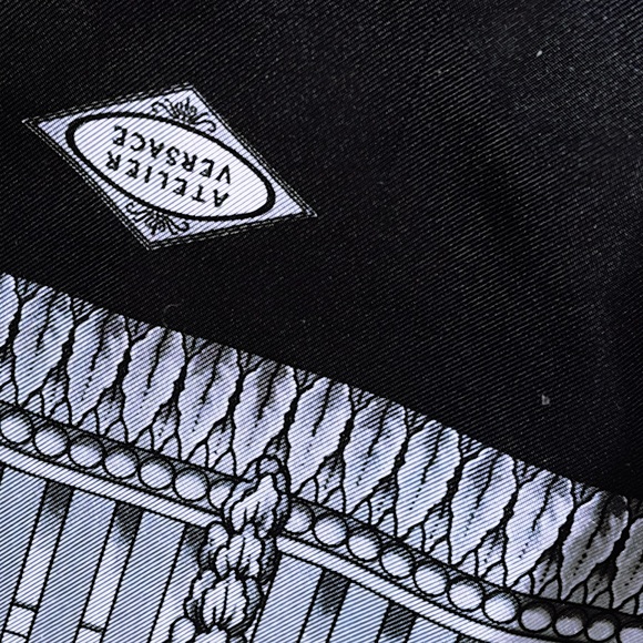 Authentic Vintage Atelier Versace Medusa Oversized Silk Fringe Scarf - Picture 6 of 12